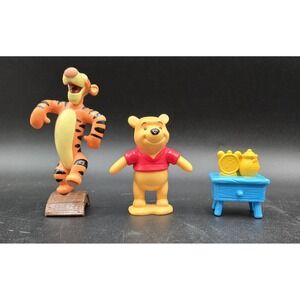Disney Vtg Winnie the Pooh PVC Cake Topper Abt 2+" Figures Tigger
